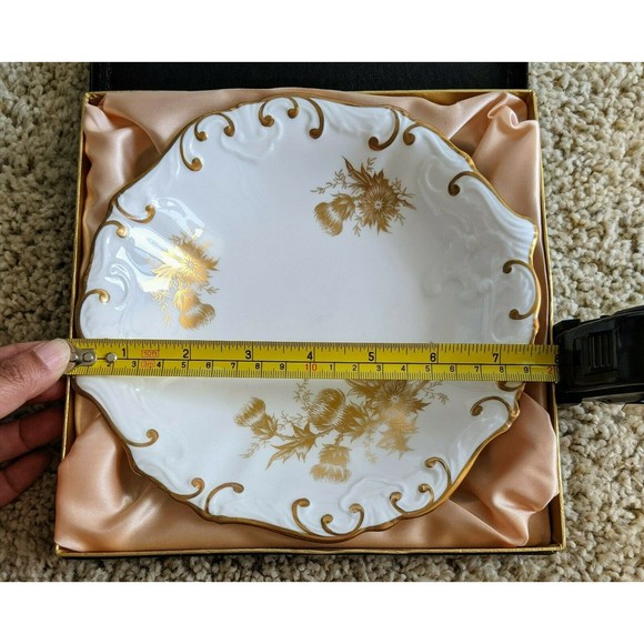 Hammersley Fine Bone China Gold Thistle plate in original box - Picture 2 of 3